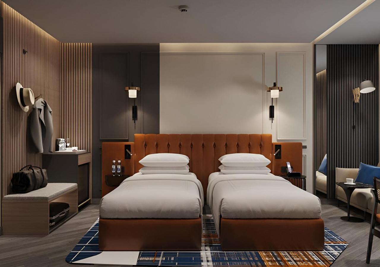 Ramada Encore By Wyndham Indore Nipania 외부 사진